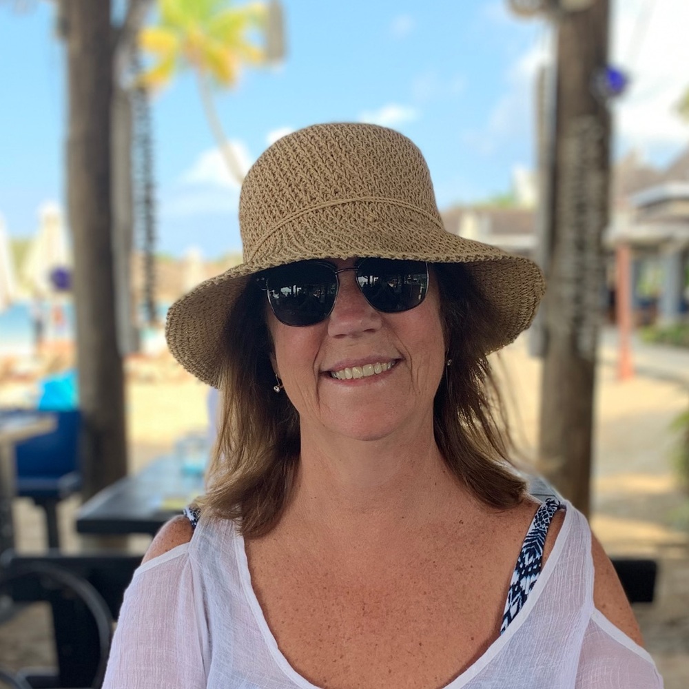 Meet your Posher, Cathy